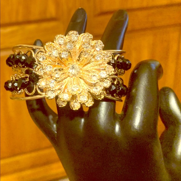 Black faceted beads and white crystal bracelet - Picture 1 of 4